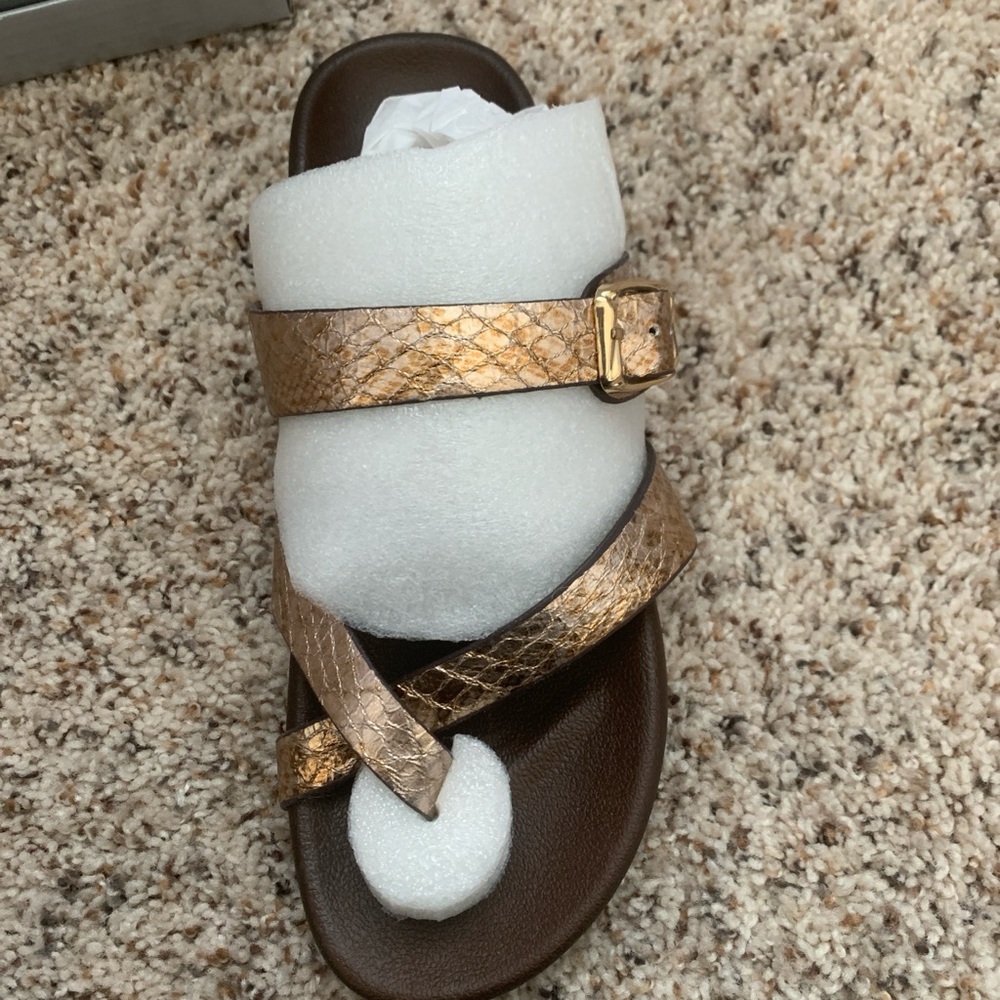Volatile Sandals Ladies  New Size 6